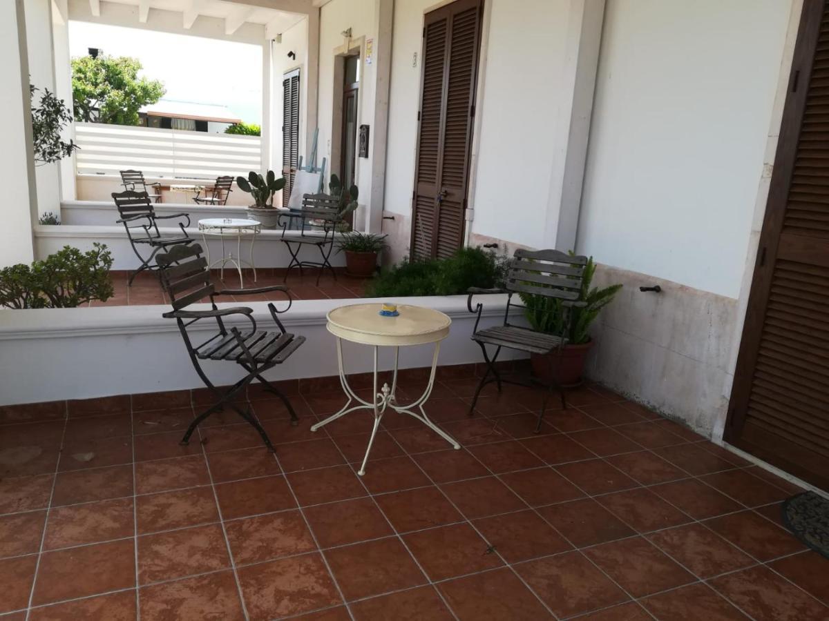 Albaetramonto Bed and Breakfast Cozze Buitenkant foto